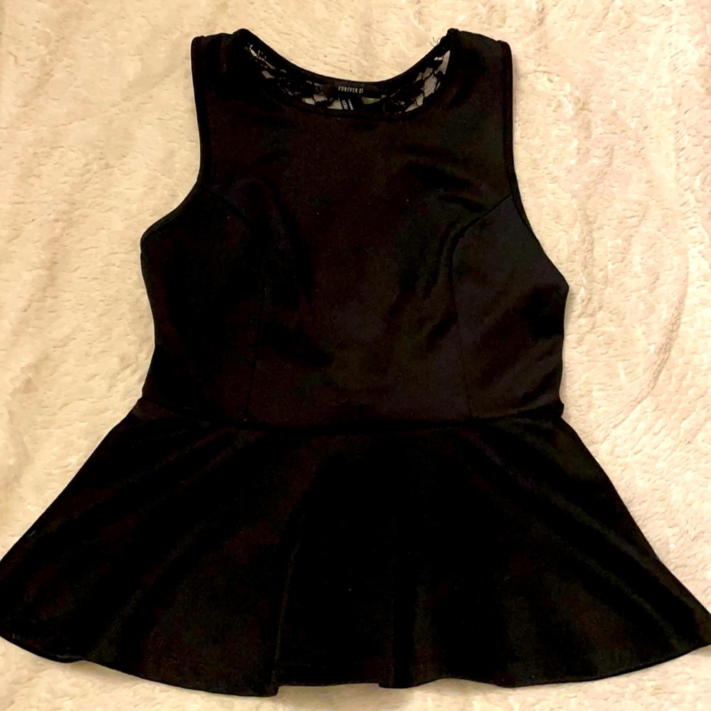 Forever 21 size M black peplum shirt with lace